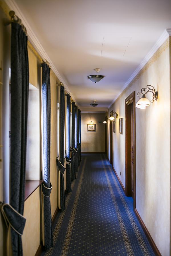 Hotel Opera โซพอต ภายนอก รูปภาพ